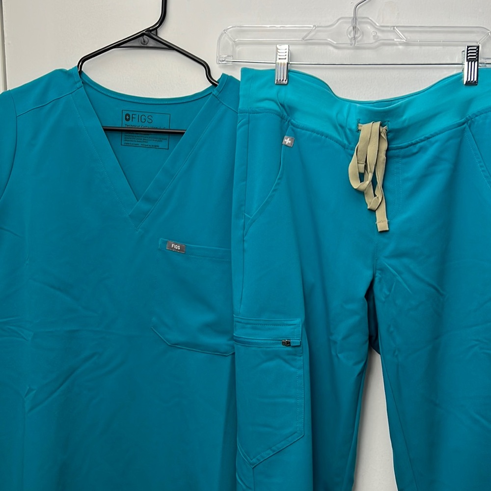Teal fig scrubs